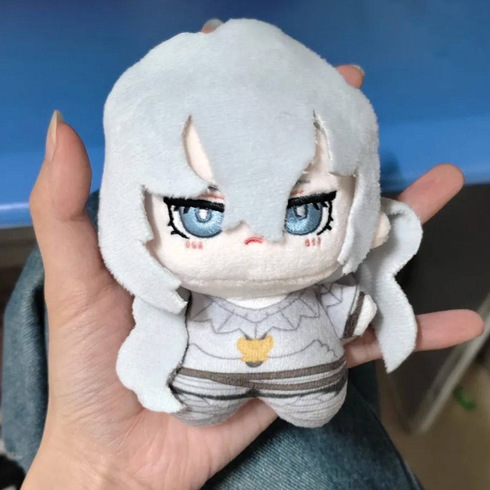 دمية قطنية لشخصية جريفيث من أن - مراجعة Prop Para Cosplay وسعره